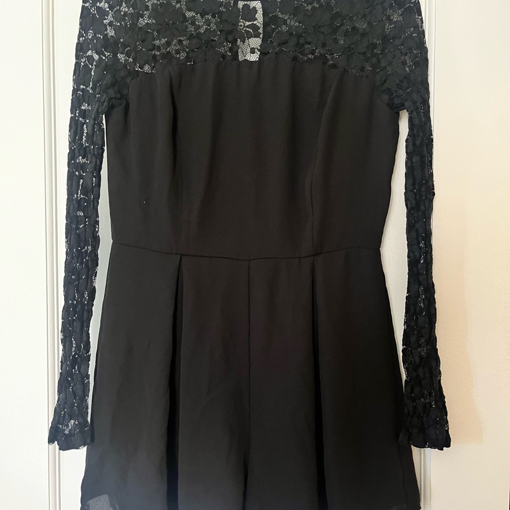 Elegant Black Lace Long Sleeve Romper